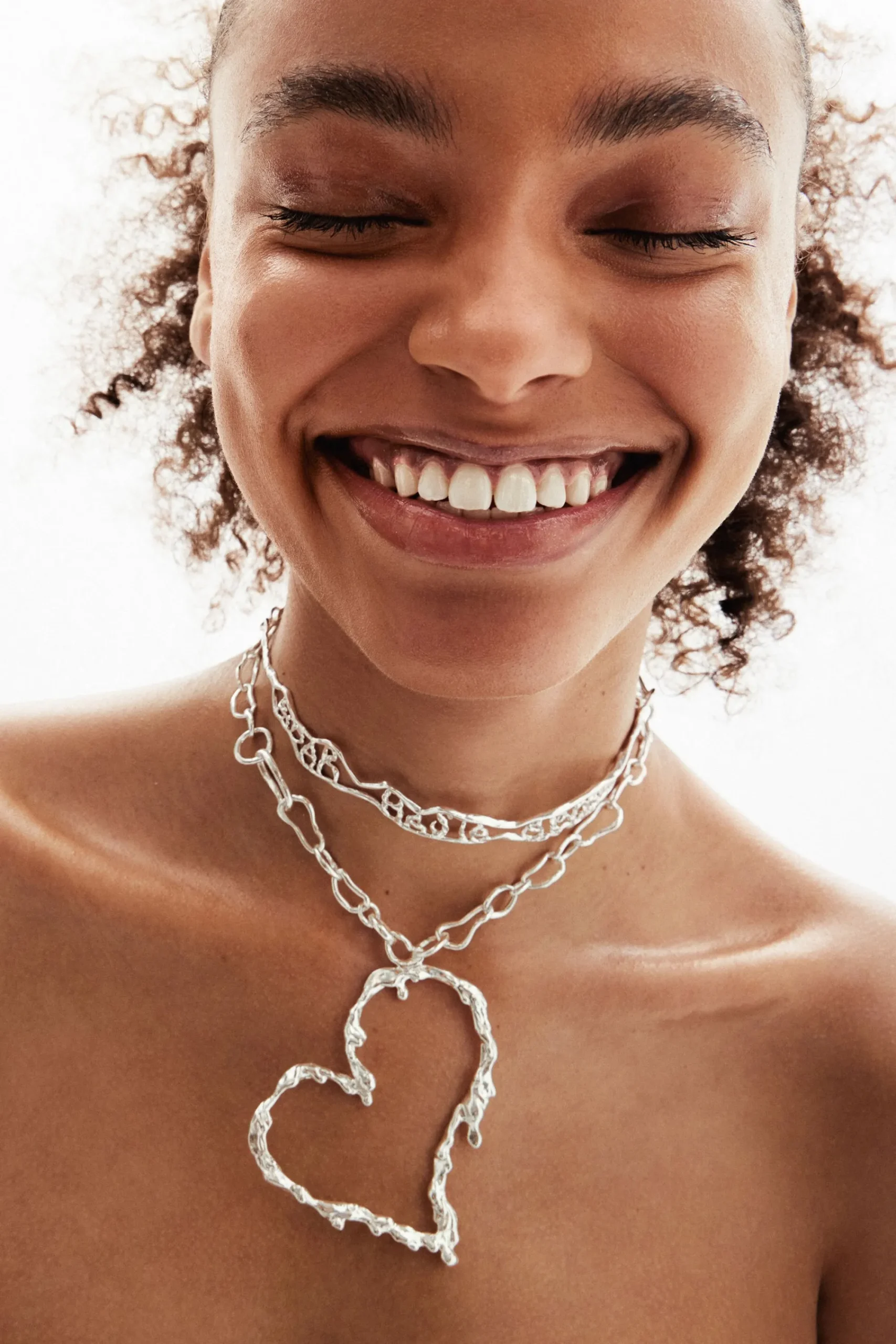 Joyería-Desigual Collar corazón baño plata Zalio
