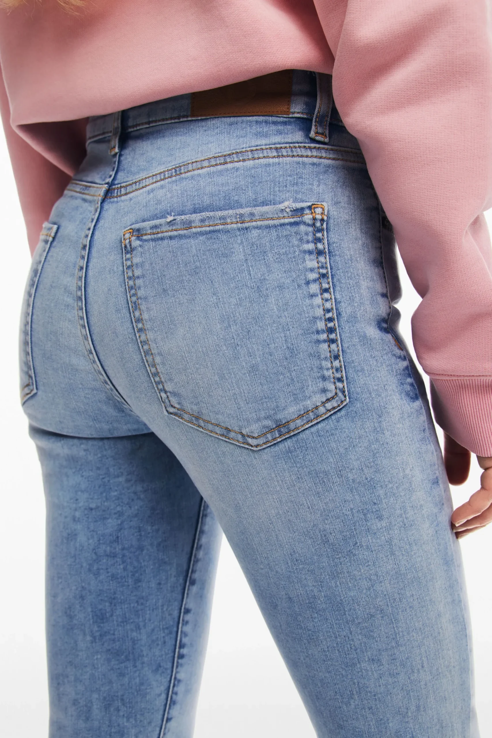 Vaqueros|Pantalones-Desigual Pantalón vaquero rosa