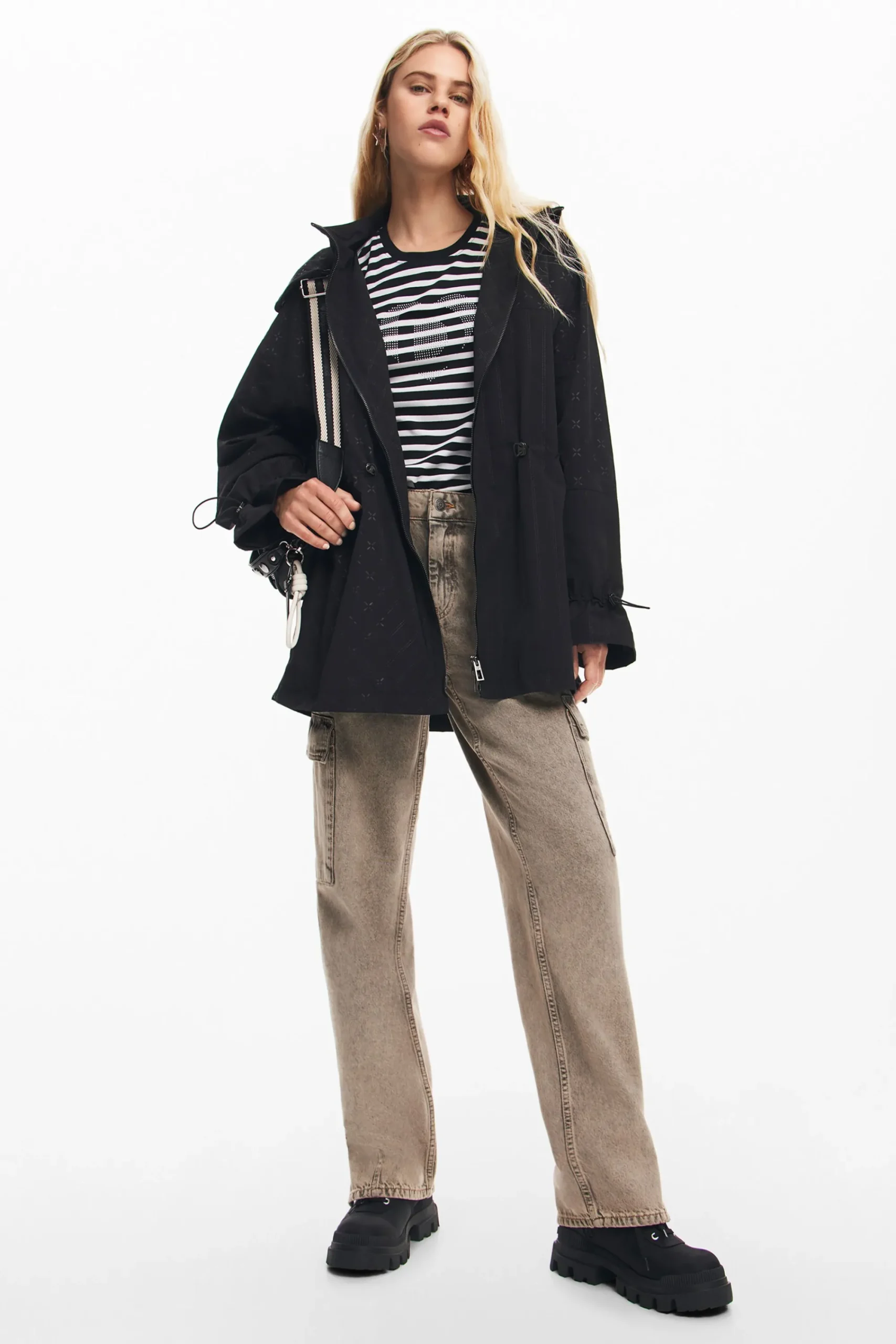Abrigos Y Chaquetas-Desigual Parka impermeable capucha