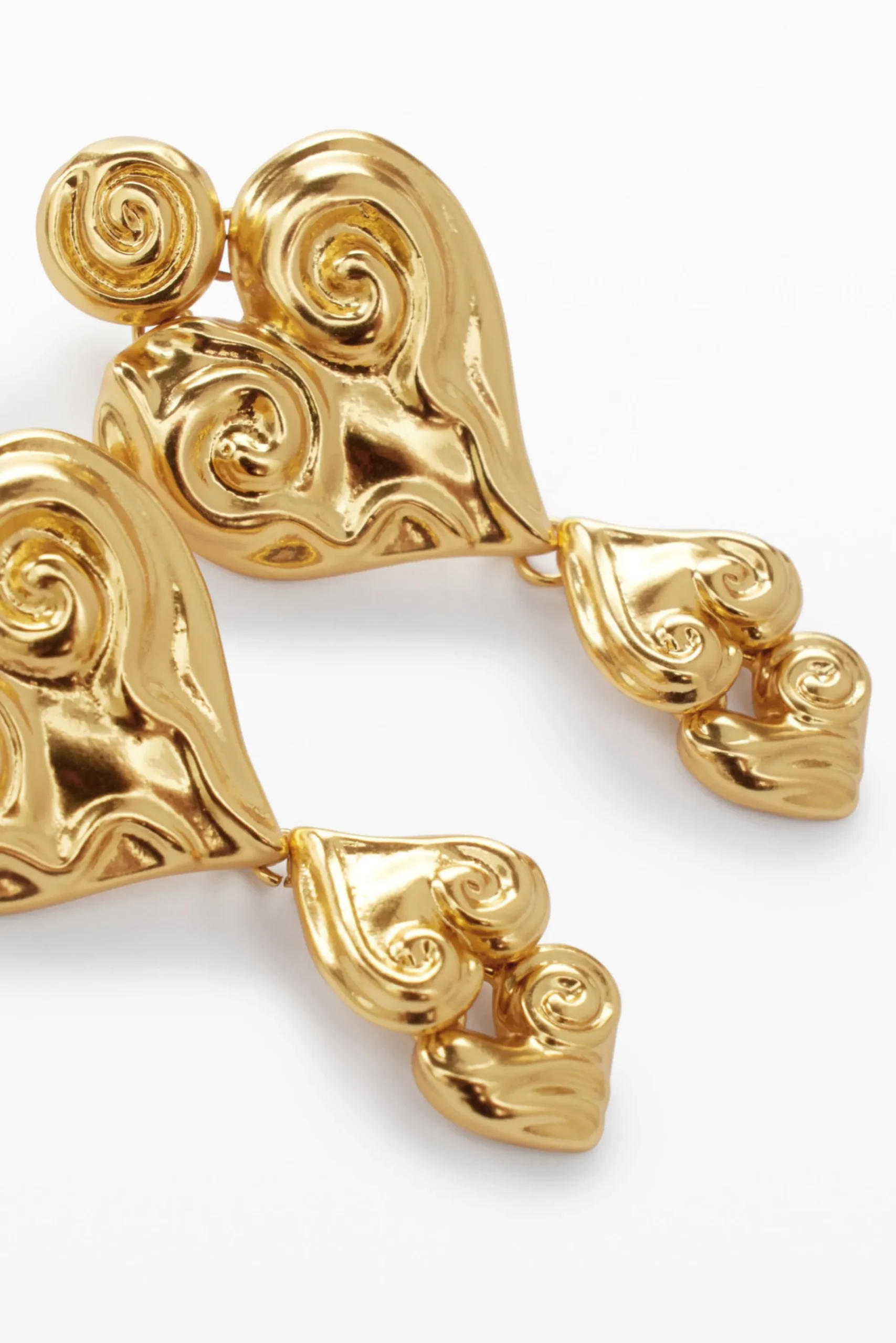 Joyería-Desigual Pendientes triple corazón baño oro Zalio