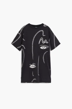 Vestidos Y Monos-Desigual Vestido ilustraciones