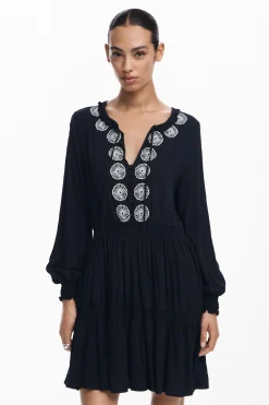 Vestidos Y Monos-Desigual Vestido mini detalles